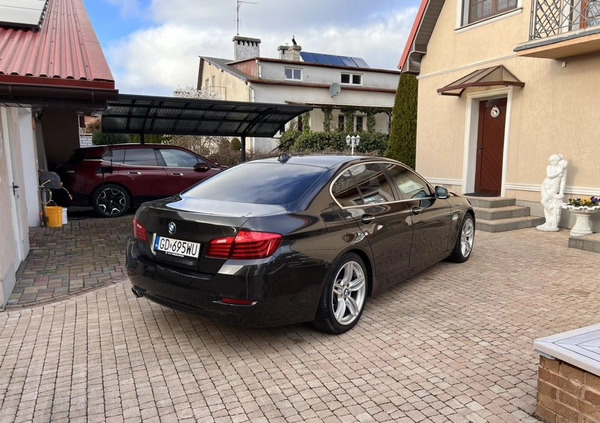 BMW Seria 5 cena 59999 przebieg: 225000, rok produkcji 2014 z Darłowo małe 631